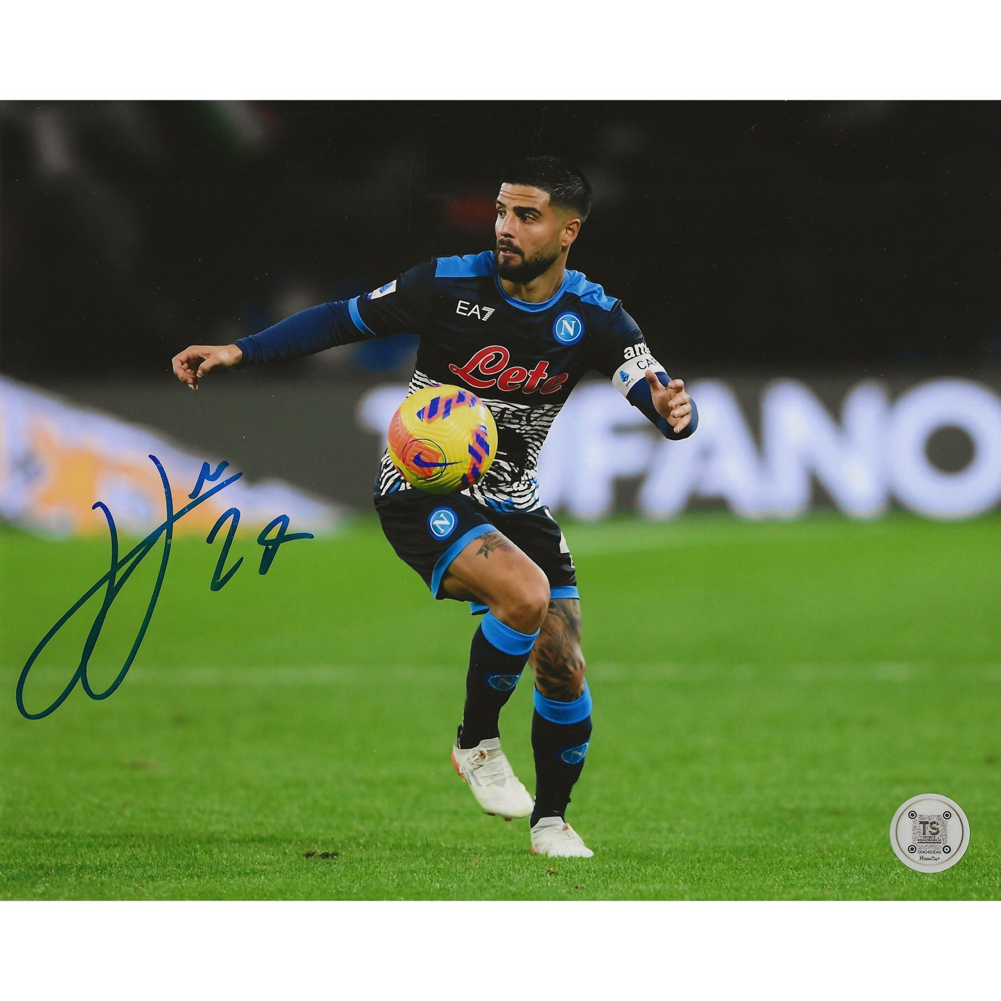 Lorenzo Insigne Autographed Napoli 8x10 Photo