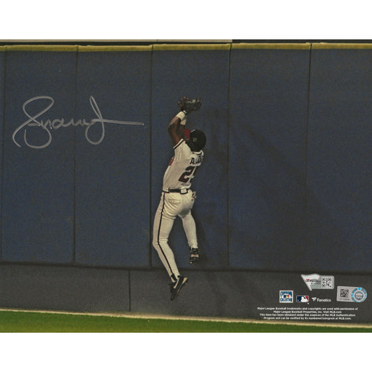 Andruw Jones Autographed Atlanta Braves Leaping Catch Against Wall 8x10 Photo