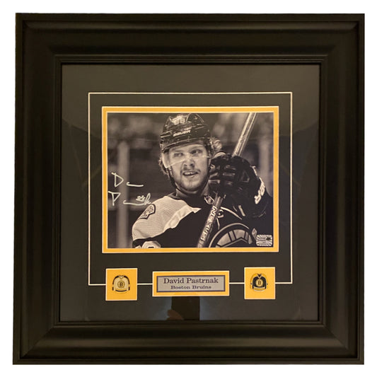 David Pastrnak Autographed Boston Bruins Close-up B&W 8x10 Photo Framed Photo