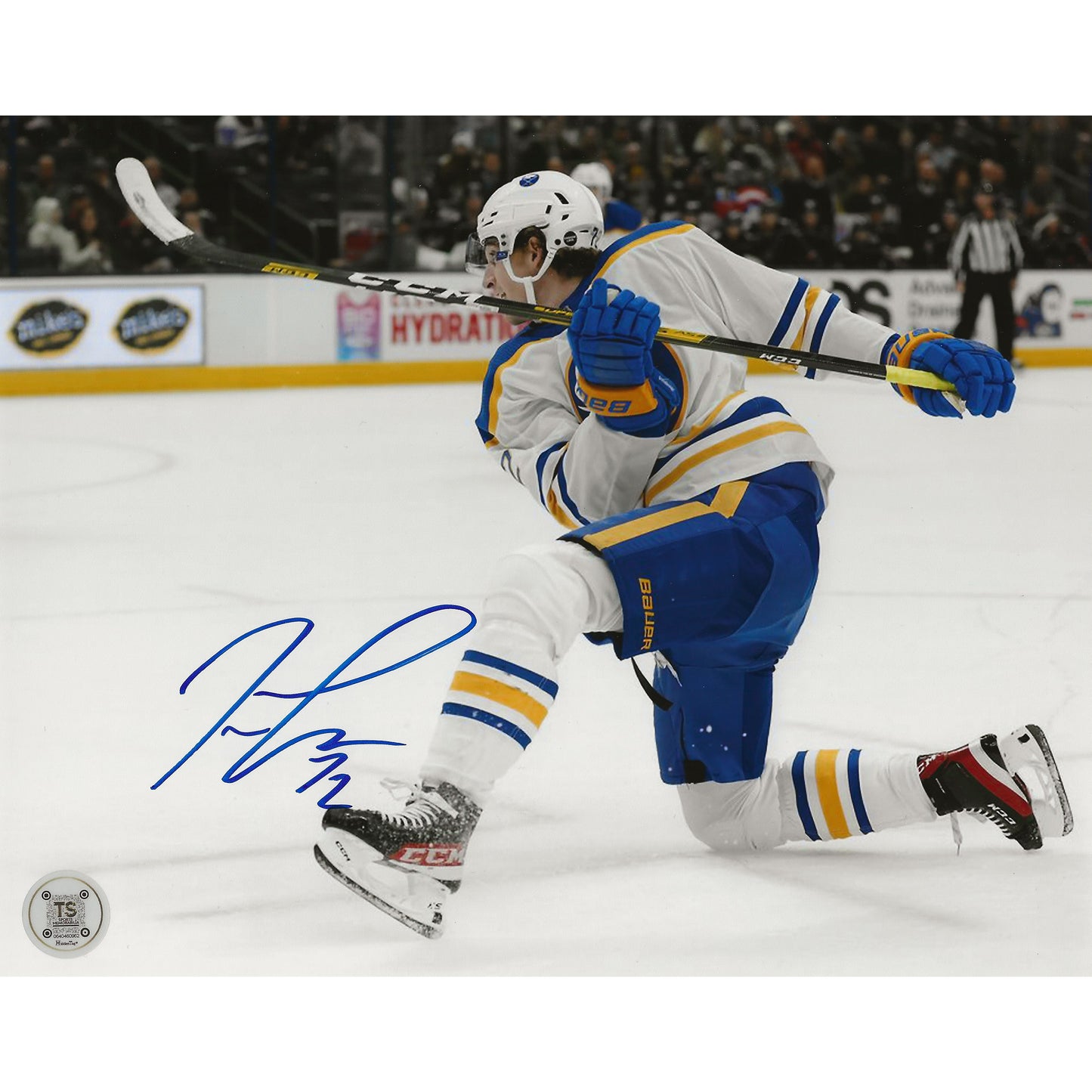 Tage Thompson Autographed Buffalo Sabres Shooting 8x10 Photo